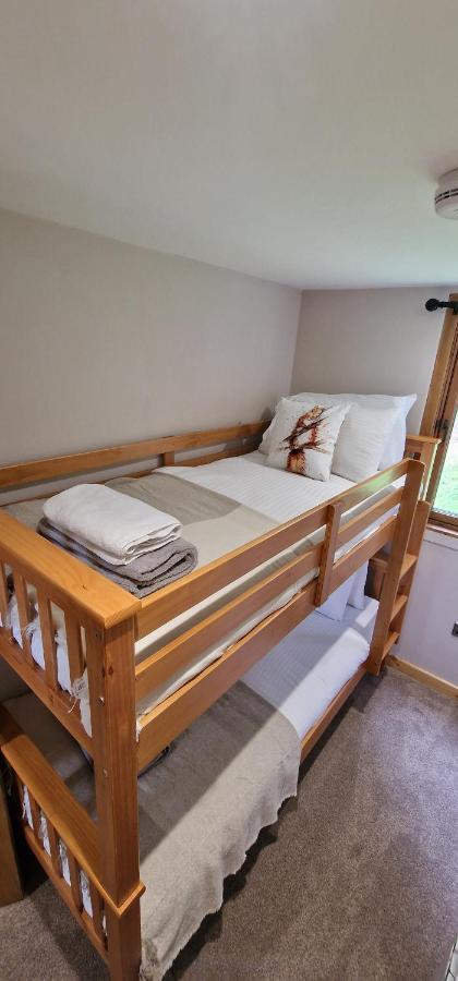 Bonnie Lodge-Lochside Location With Hot Tub Invergarry Εξωτερικό φωτογραφία