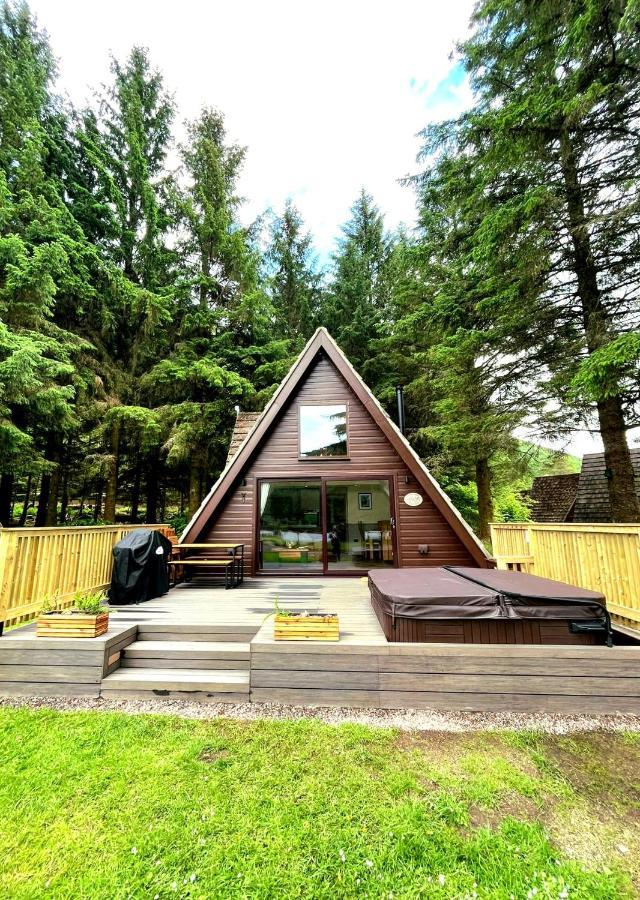 Bonnie Lodge-Lochside Location With Hot Tub Invergarry Εξωτερικό φωτογραφία